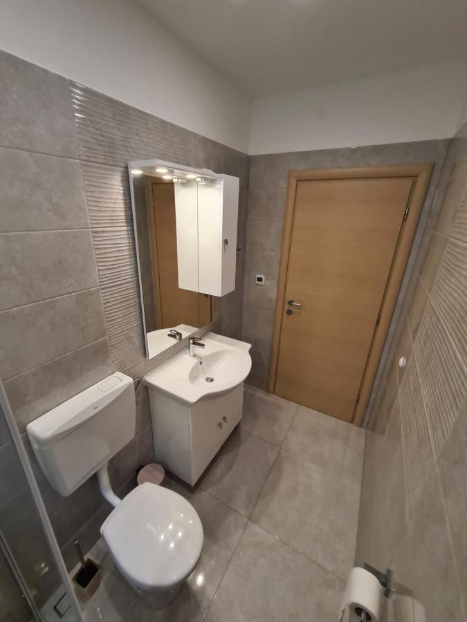 Apartments Jana Salatić Zewnętrze zdjęcie