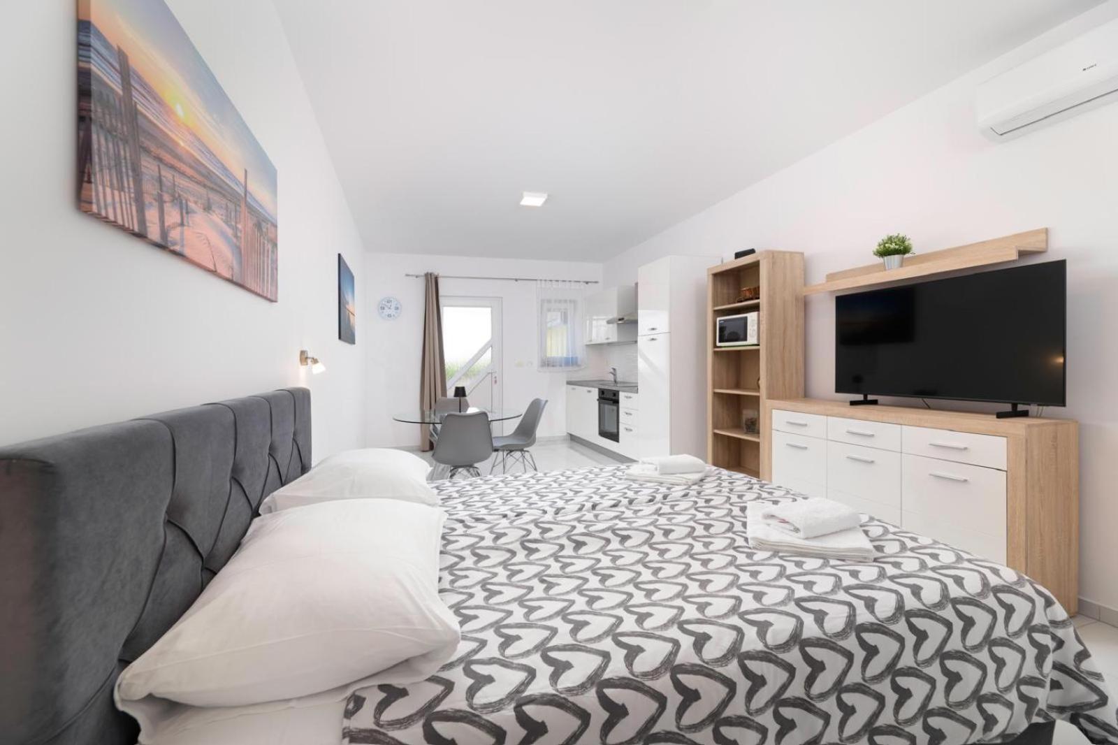 Apartments Jana Salatić Pokój zdjęcie