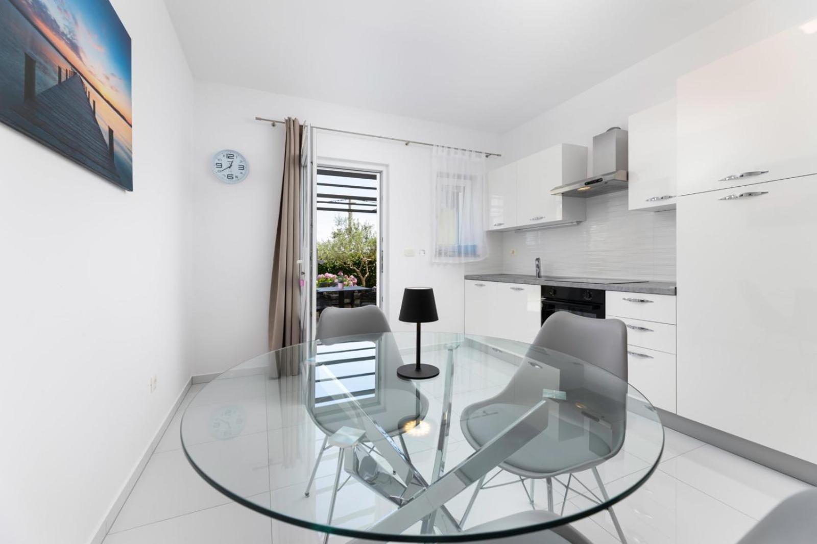 Apartments Jana Salatić Pokój zdjęcie