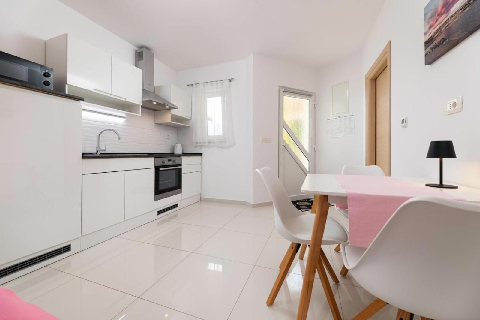 Apartments Jana Salatić Pokój zdjęcie