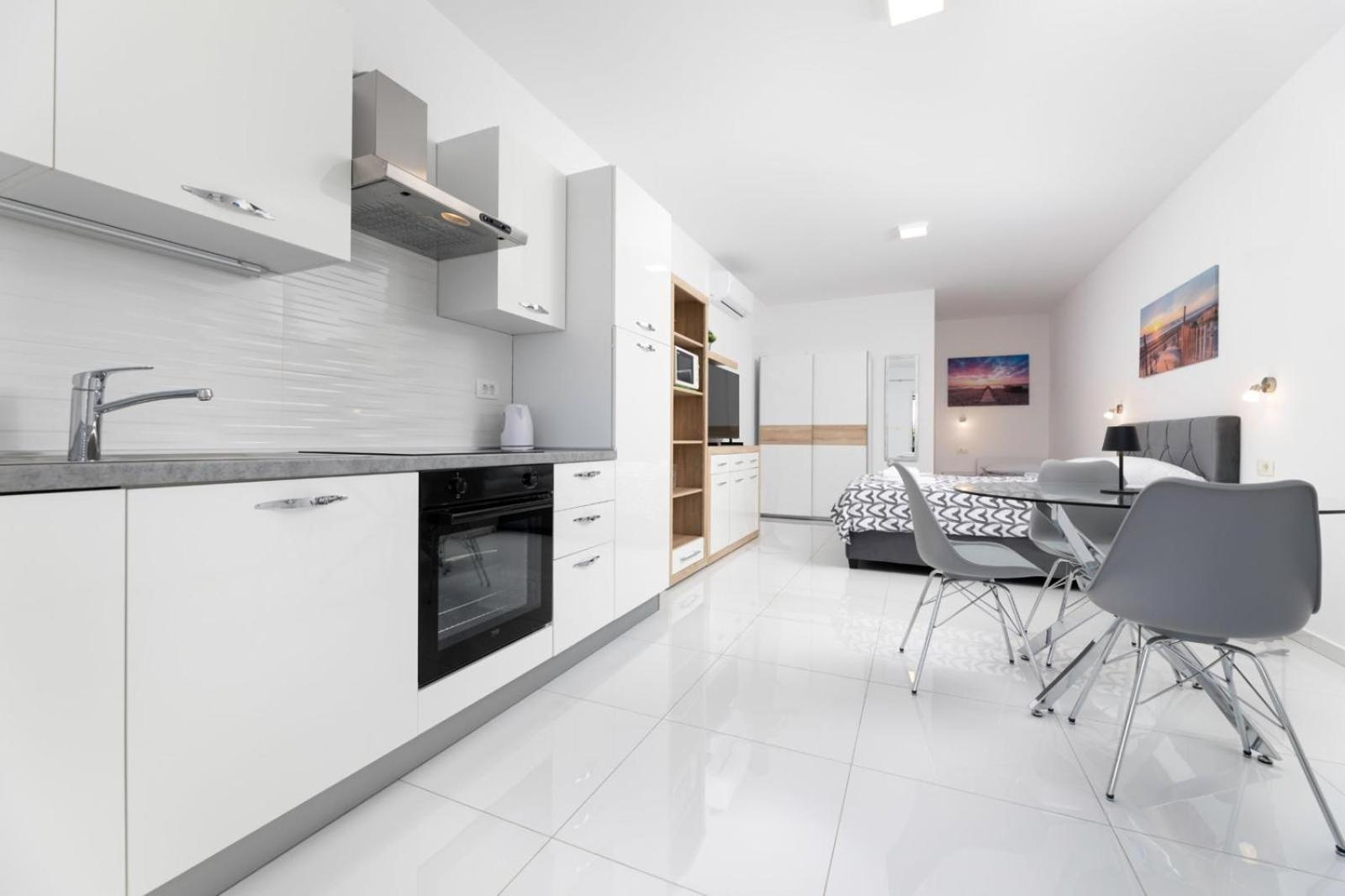 Apartments Jana Salatić Pokój zdjęcie